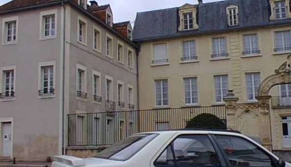Logement tudiant Studio à Challuy (58000)