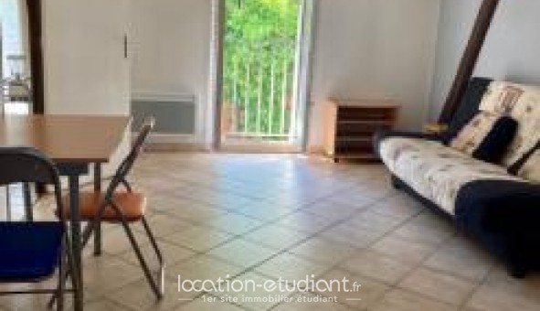 Logement étudiant Studio à Châlons en Champagne (51000)