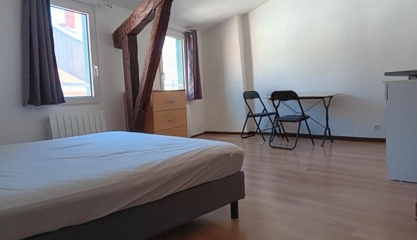 Logement tudiant Studio à Chlons en Champagne (51000)