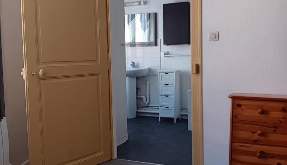 Logement tudiant Studio à Chlons en Champagne (51000)