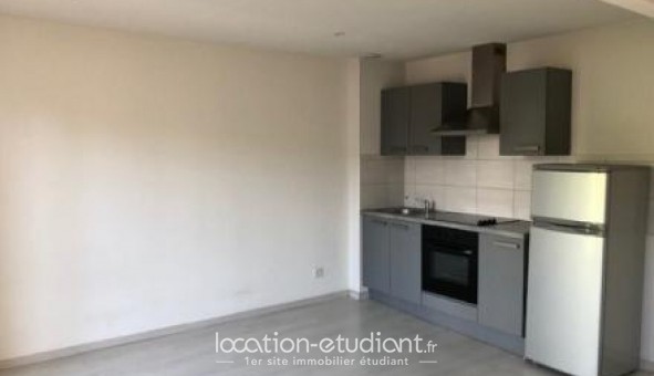 Logement tudiant Studio à Chamalires (63400)