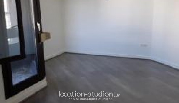 Logement �tudiant Studio à Chamali�res (63400)