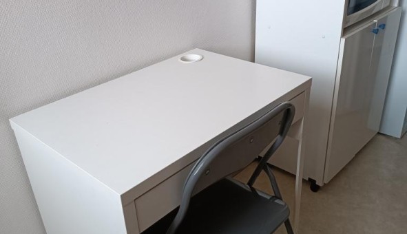 Logement tudiant Studio à Chamalires (63400)