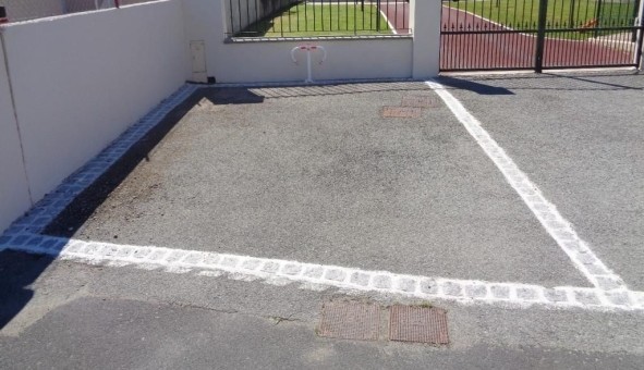 Logement �tudiant Studio &agrave; Chamali�res (63400)