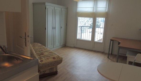 Logement tudiant Studio à Chamery (51500)