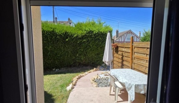 Logement tudiant Studio à Champagne sur Seine (77430)