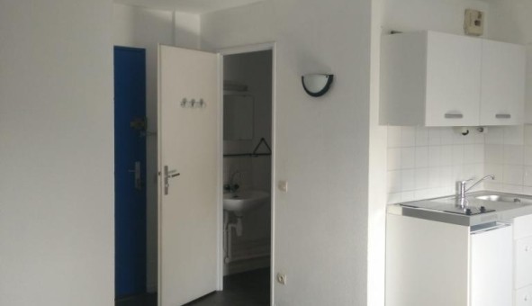 Logement tudiant Studio à Champs sur Marne (77420)