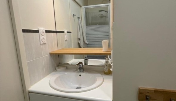 Logement tudiant Studio à Champs sur Marne (77420)