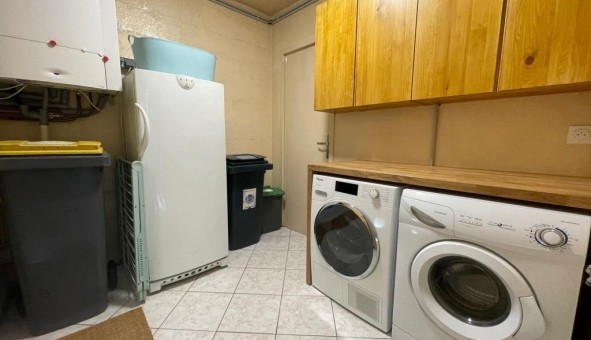Logement tudiant Studio à Champs sur Marne (77420)