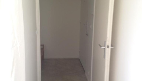 Logement tudiant Studio à Champs sur Marne (77420)