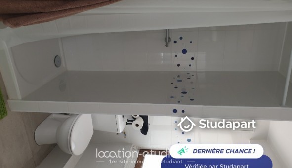Logement tudiant Studio à Charbonnires les Bains (69260)