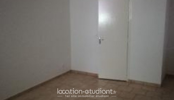 Logement tudiant Studio à Charly sur Marne (02310)