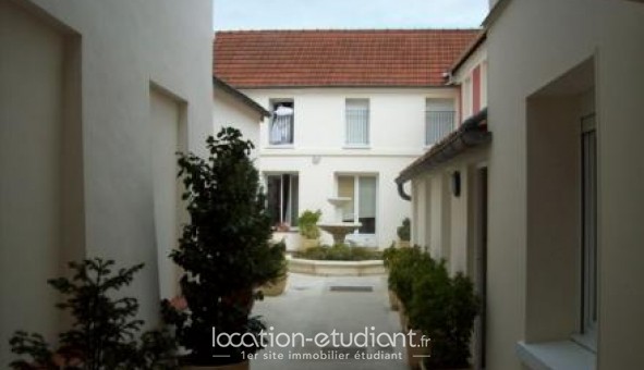 Logement tudiant Studio à Charly sur Marne (02310)