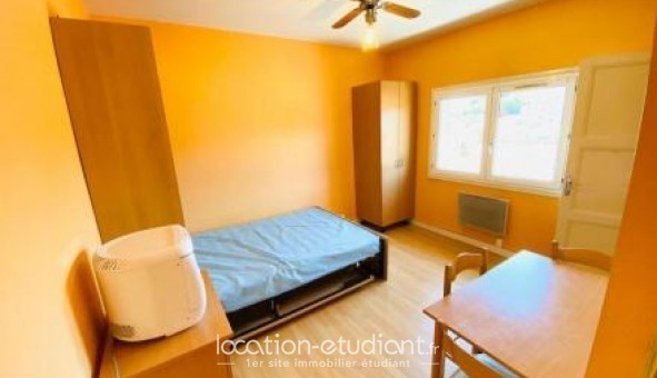 Logement étudiant Studio à Charnay lès Mâcon (71850)