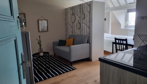 Logement tudiant Studio à Charnois (08600)