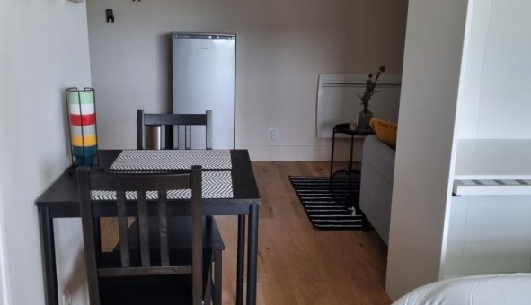 Logement tudiant Studio à Charnois (08600)