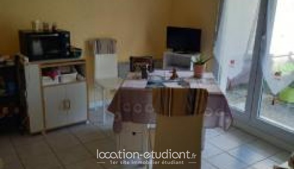 Logement tudiant Studio à Chartres (28000)