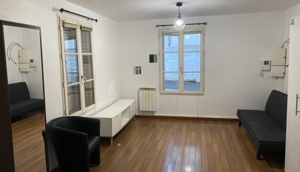 Logement tudiant Studio à Chartres (28000)