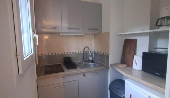Logement tudiant Studio à Chartres (28000)