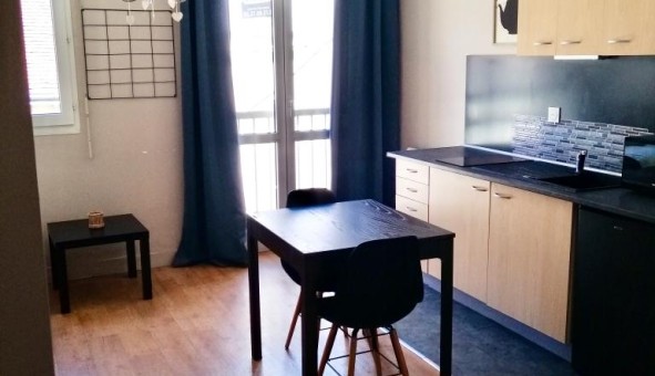 Logement tudiant Location Studio Vide Chartres (28000)