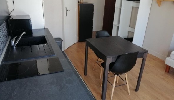 Logement tudiant Studio à Chartres (28000)