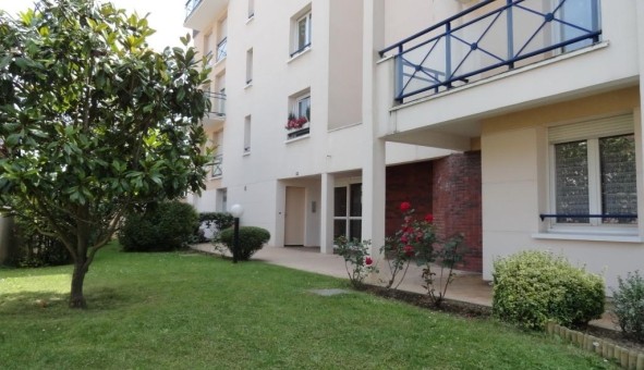 Logement tudiant Studio à Chartres (28000)