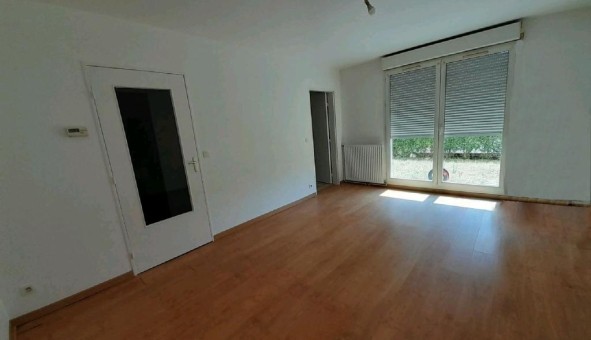 Logement tudiant Studio à Chartres (28000)
