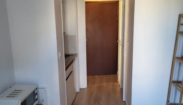 Logement �tudiant Studio &agrave; Chartres (28000)