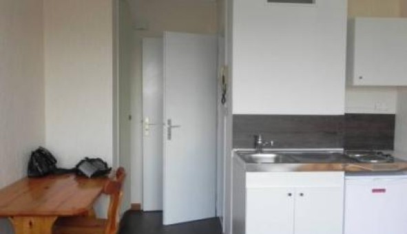Logement �tudiant Studio &agrave; Chartres (28000)