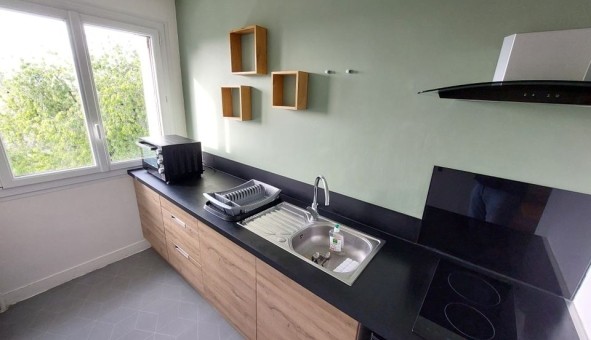 Logement �tudiant Studio &agrave; Chartres (28000)