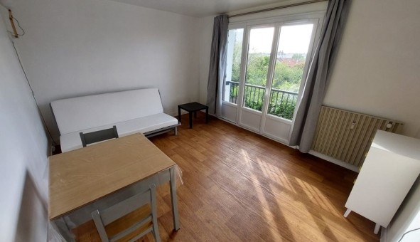 Logement �tudiant Studio &agrave; Chartres (28000)