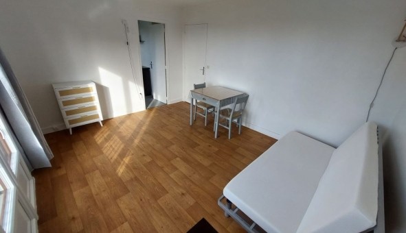 Logement �tudiant Studio &agrave; Chartres (28000)