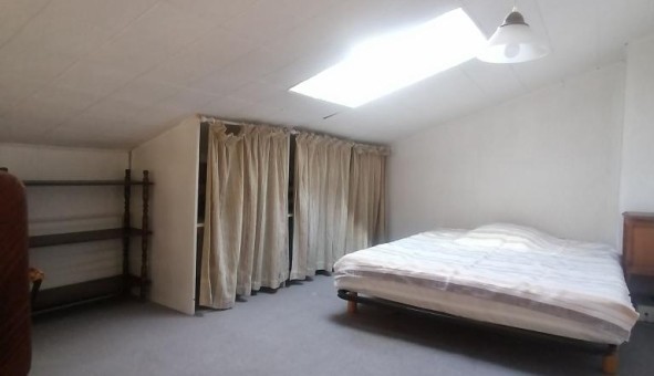 Logement tudiant Studio à Chteaubourg (07130)