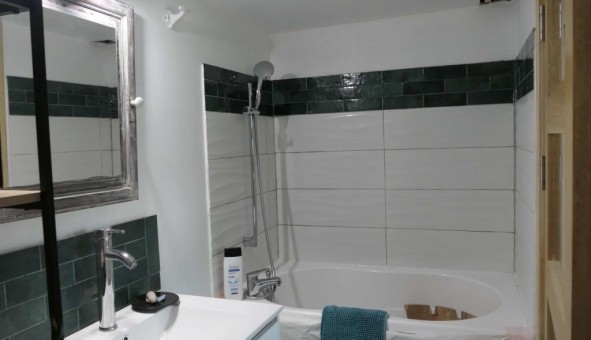 Logement tudiant Studio à Chteaudouble (83300)