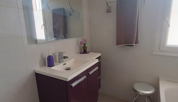 Logement tudiant Studio à Chteaudouble (83300)