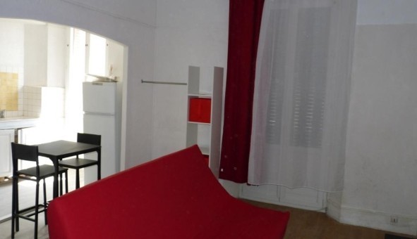 Logement tudiant Studio à Chteaudouble (83300)