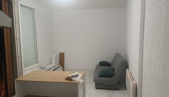 Logement �tudiant Studio &agrave; Ch�teaudouble (83300)