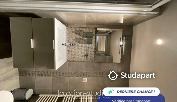 Logement tudiant Studio à Chteauneuf Grasse (06740)