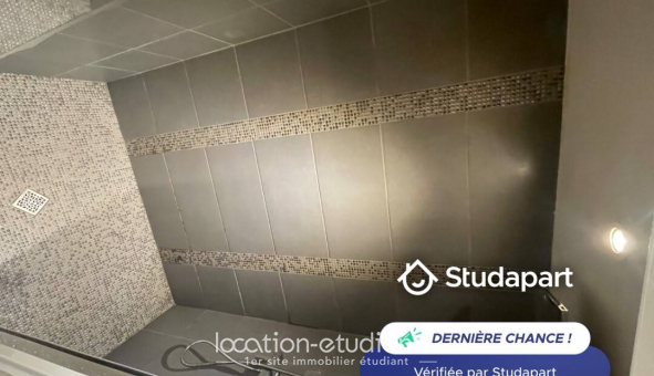 Logement tudiant Studio à Chteauneuf Grasse (06740)