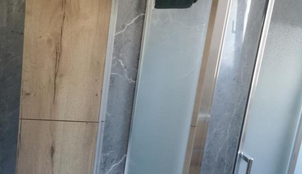 Logement �tudiant Studio &agrave; Ch�teauneuf le Rouge (13790)