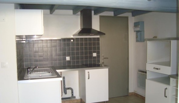 Logement tudiant Studio à Chteaurenard (13160)