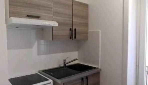 Logement �tudiant Location Studio Vide Ch�teaurenard (13160)