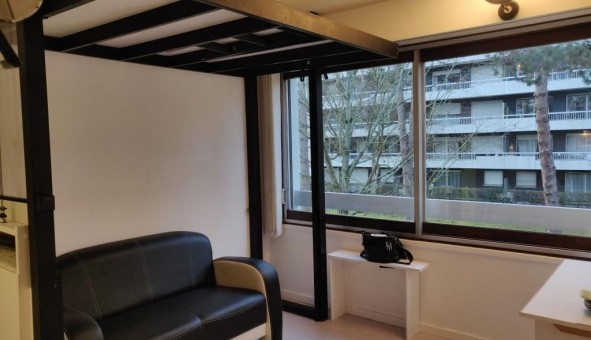 Logement tudiant Studio à Chtenay Malabry (92290)
