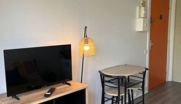 Logement �tudiant Studio &agrave; Ch�tenay Malabry (92290)