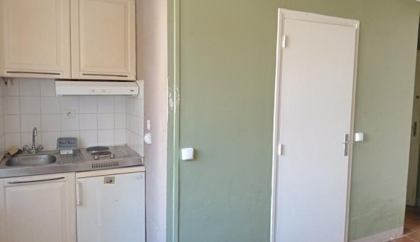 Logement tudiant Studio à Chaville (92370)