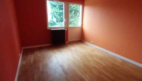 Logement �tudiant Studio &agrave; Chaville (92370)
