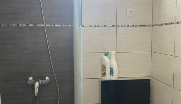 Logement tudiant Studio à Chelles (77500)