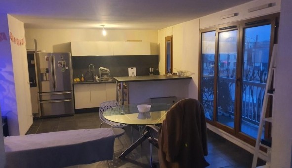 Logement tudiant Studio à Chelles (77500)