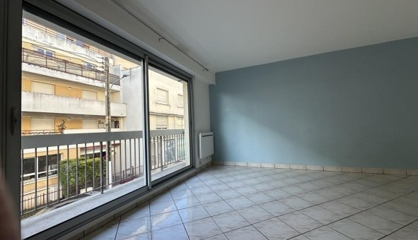 Logement �tudiant Location Studio Vide Chelles (77500)