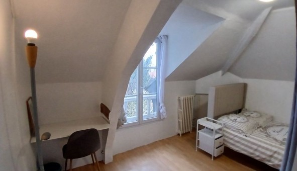 Logement �tudiant Studio &agrave; Chelles (77500)